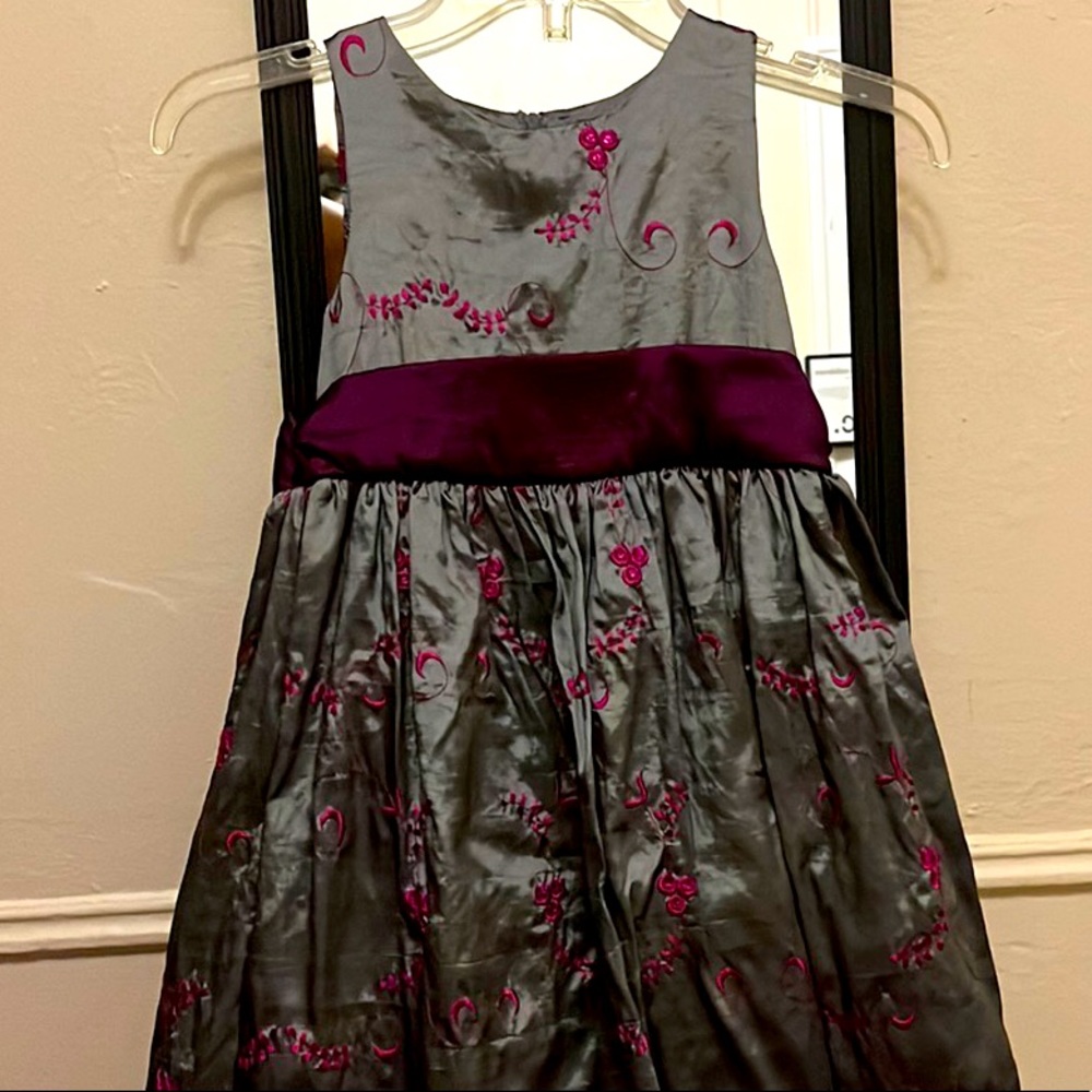 New With Tags never worn kids formal dress
